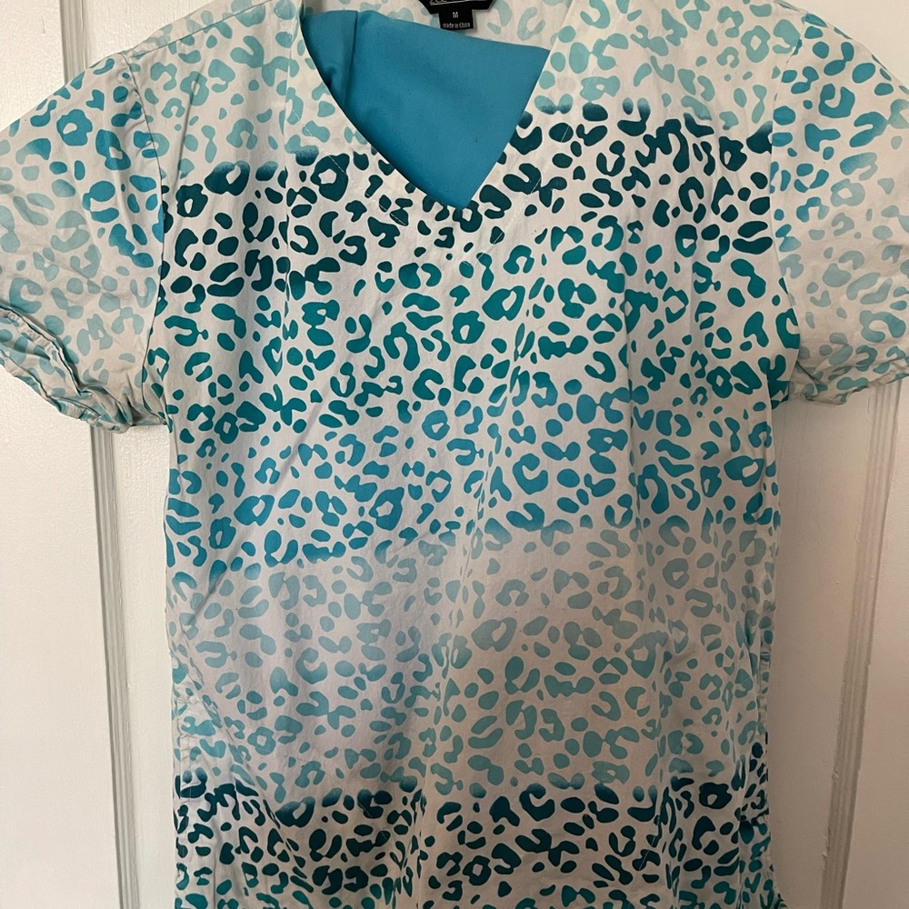 Medium Scrubs top & pants